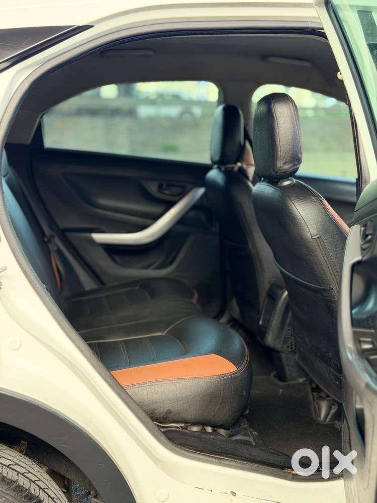 Tata Nexon 1.2 Revotron Xma Amt (s), 2021, Diesel