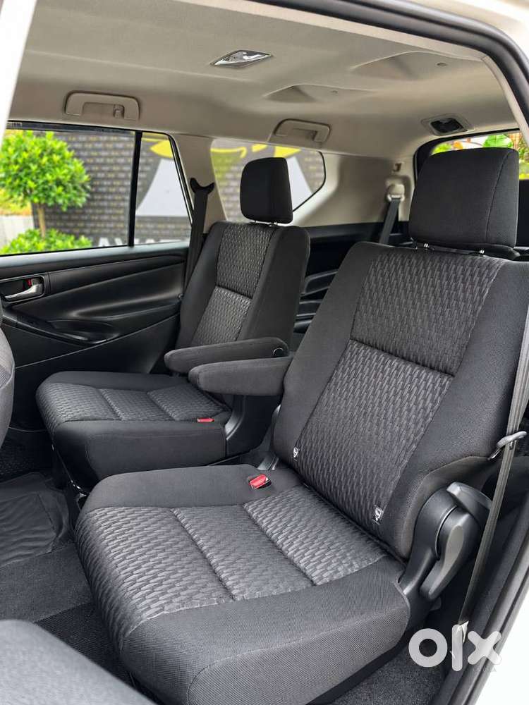 Toyota Innova Crysta 2.4 Gx Mt, 2020, Diesel