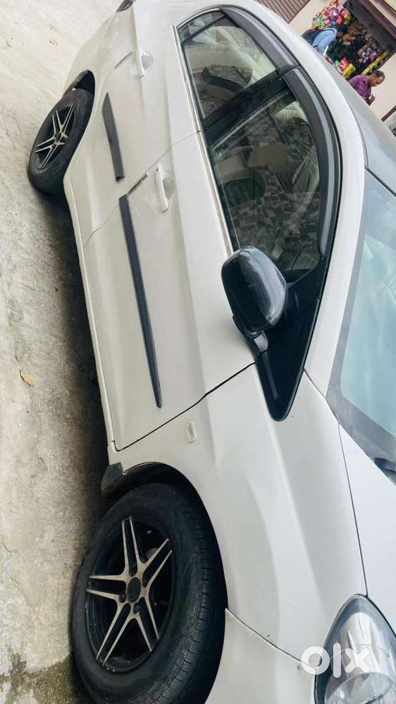 Honda Amaze 2017 Cng & Hybrids Good Condition