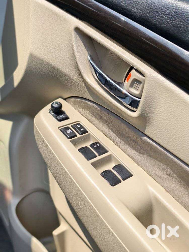 Maruti Suzuki Ciaz 2014-2017 At Zxi, 2015, Petrol