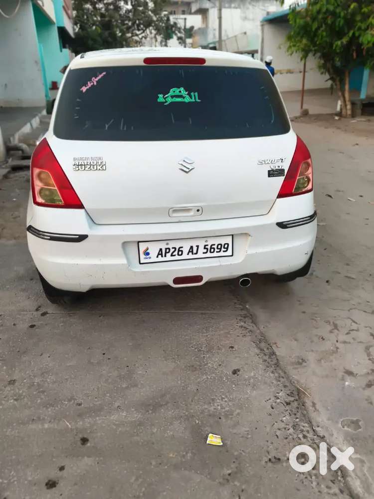 Maruti Suzuki Swift 2010 Diesel 114500 Km Driven