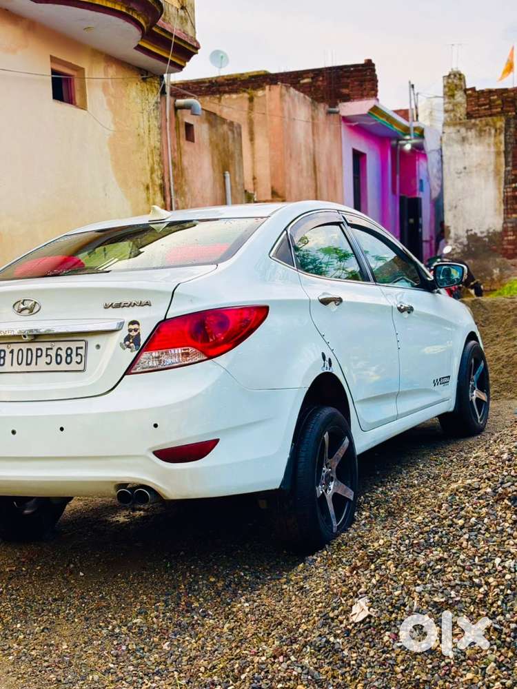 Hyundai Verna Diesel 2021