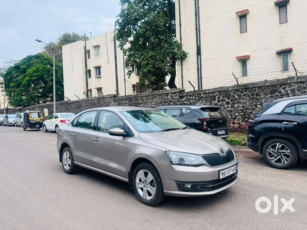 Skoda Rapid Elegance Petrol 2017