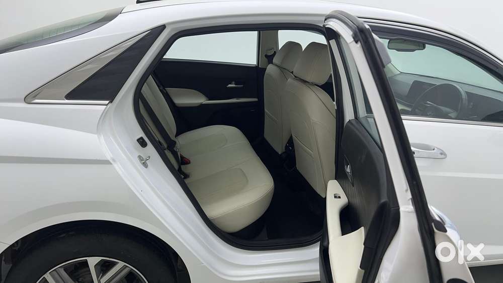 Hyundai Verna 1.5 Sx (o) Petrol Mt, 2023, Petrol
