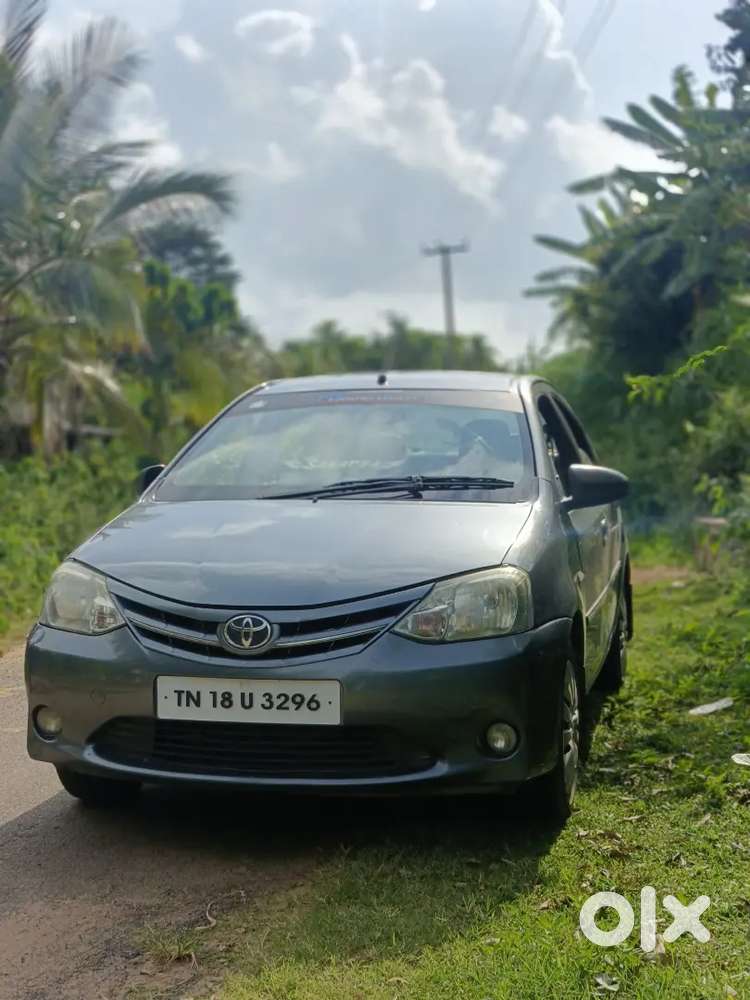 Toyota Etios 2013 Petrol 87000 Km Driven