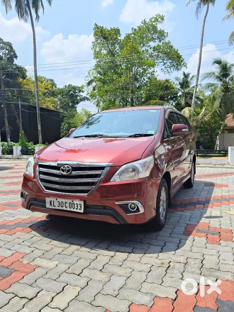 Toyota Innova 2012 Original Kerala