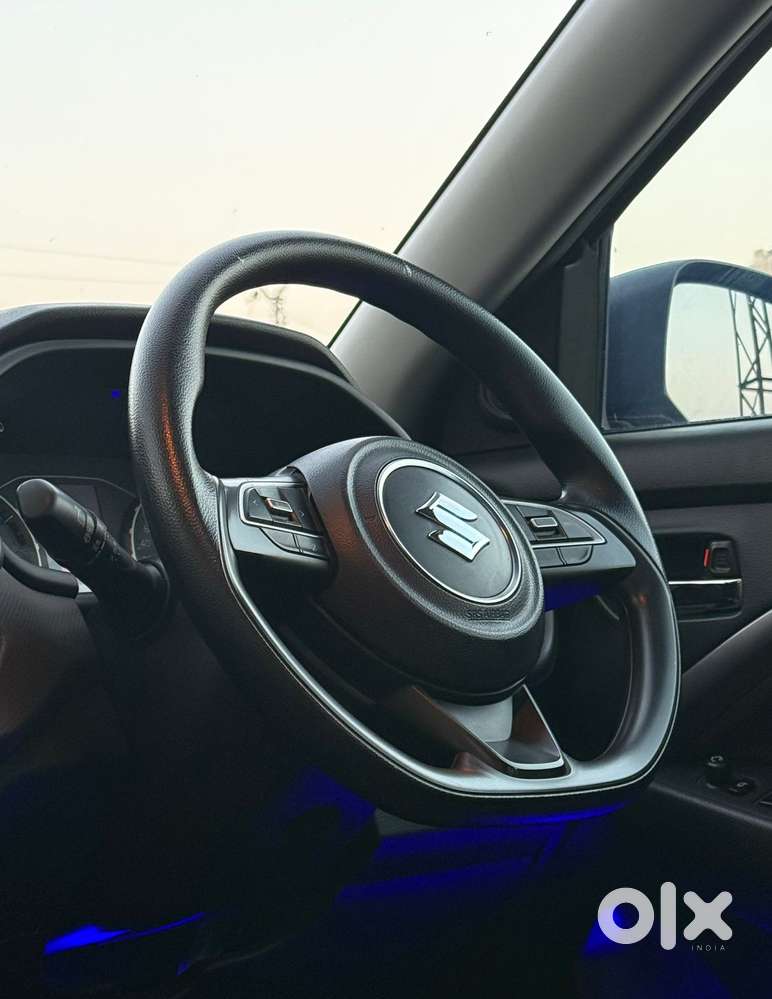 Maruti Suzuki Brezza Zxi S-cng, 2024, Cng & Hybrids