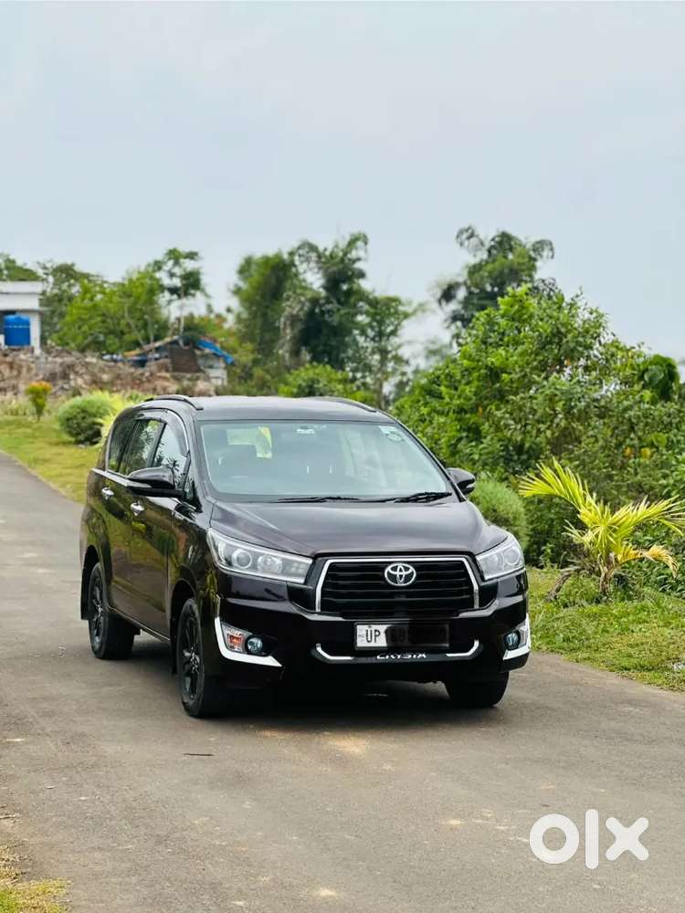 Toyota Innova Crysta 2.4 2016