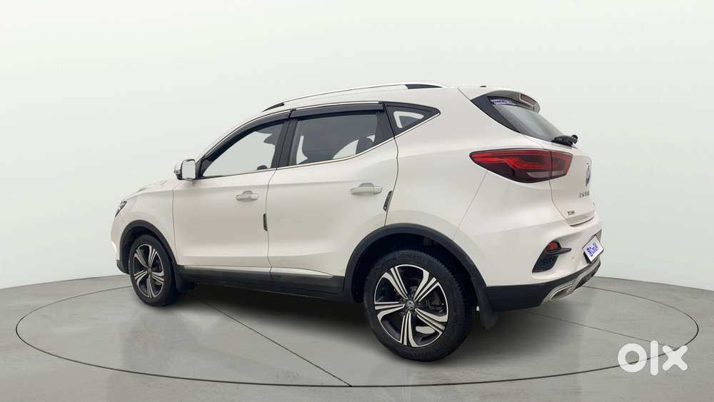 Mg Astor 1.5 Savvy Cvt S Red, 2021, Petrol