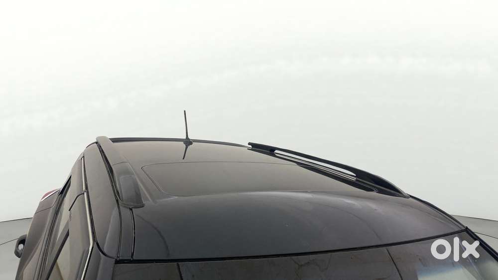 Mahindra Xuv300 W8 Option, 2021, Petrol