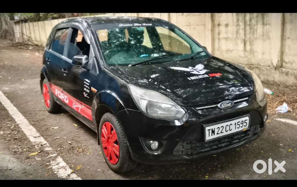 Ford Figo Petrol 2011