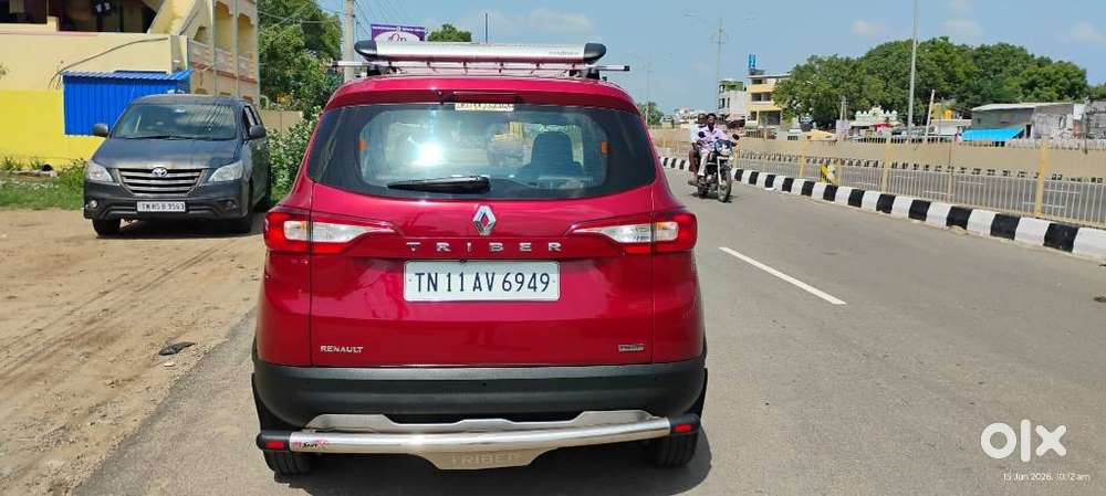 Renault Triber Rxz, 2021, Petrol