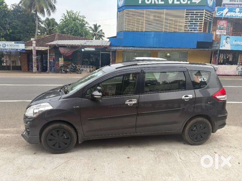 Maruti Suzuki Ertiga 1.5 Vxi, 2017, Petrol