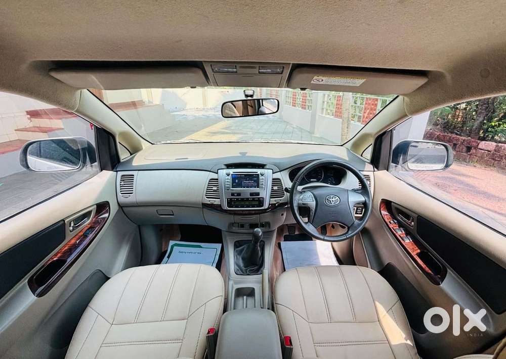 Toyota Innova 2.5 V 7 Str, 2014, Diesel