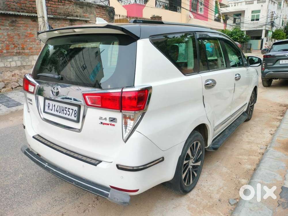 Toyota Innova Crysta 2.8z Automatic, 2021, Diesel