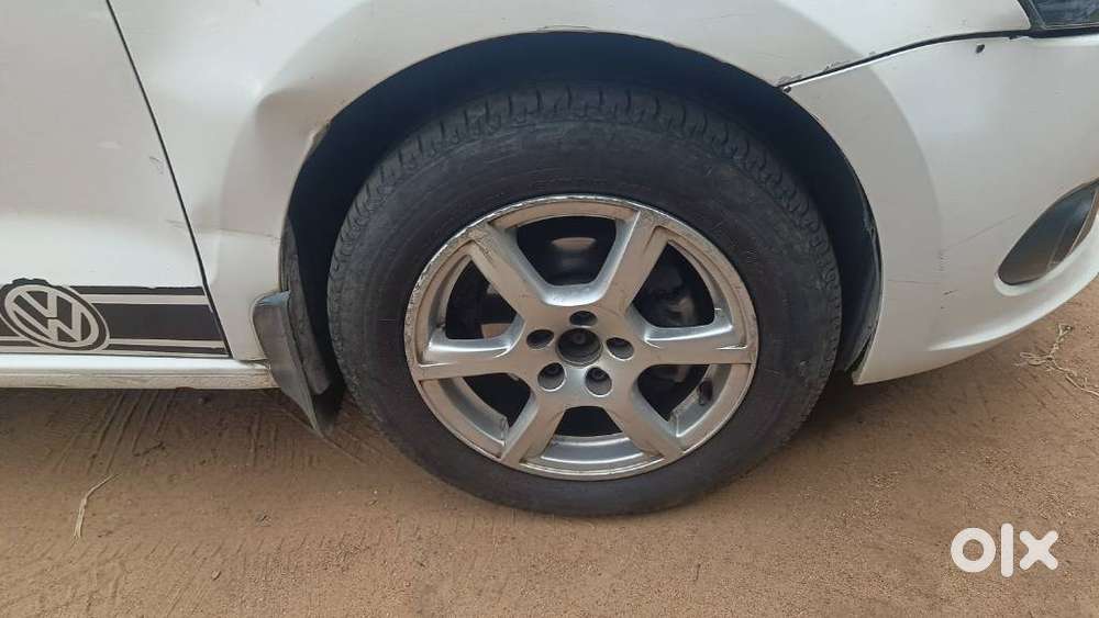 Volkswagen Vento Celeste 1.6 Highline, 2013, Diesel