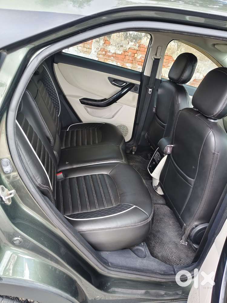 Tata Nexon 1.5 Revotorq Xz Plus Dual Tone, 2023, Petrol