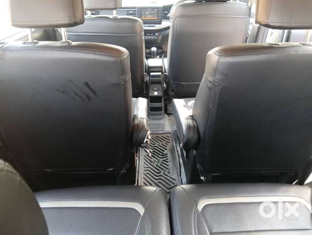 Maruti Suzuki Xl6 1.5 Zeta Mt, 2024, Petrol