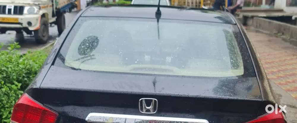 Honda City Petrol 2010 Variant