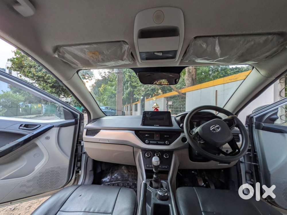 Tata Nexon Petrol 2018