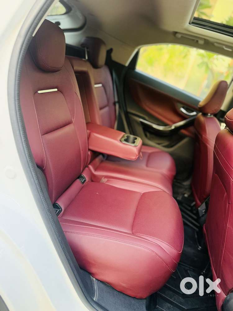 Tata Curvv Accomplished Plus A 1.5 Kryojet Diesel 6mt, 2025, Diesel