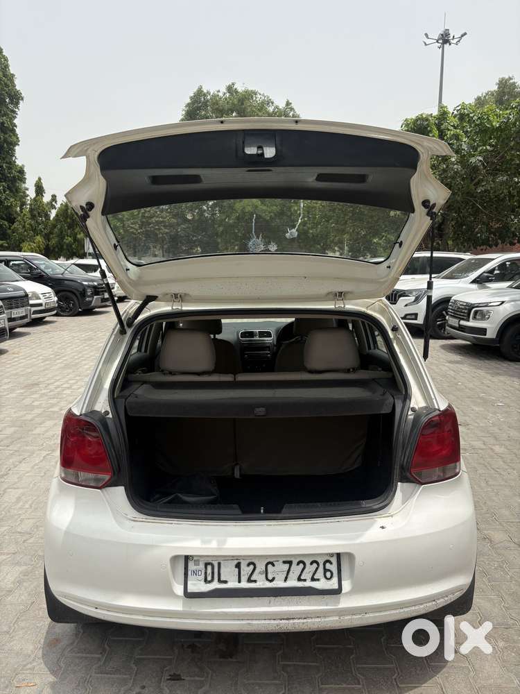 Volkswagen Polo Petrol Highline 1.2l, 2012, Petrol