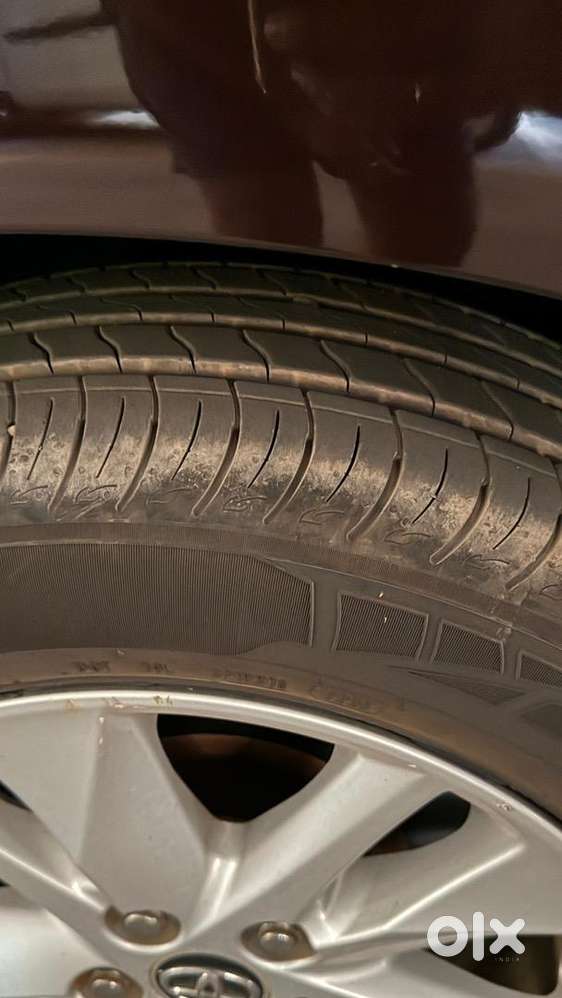 Toyota Innova Crysta 2017 Diesel 32000 Km Driven