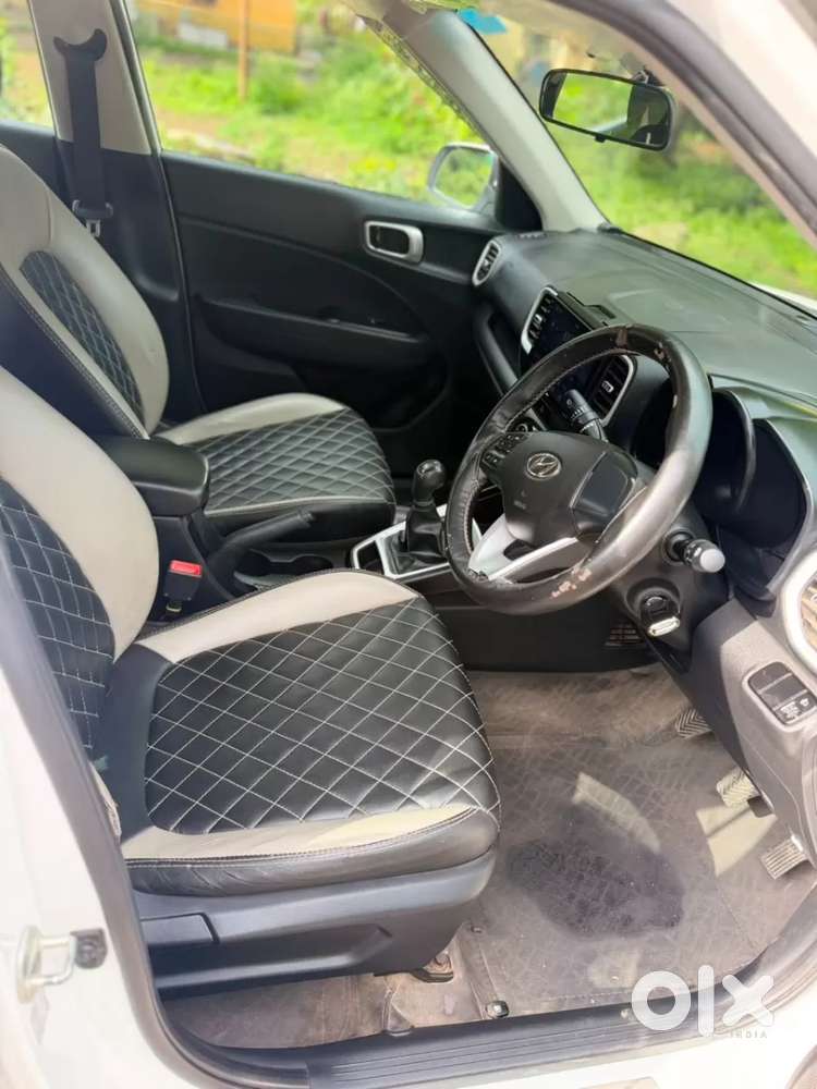 Hyundai Venue S 1.2 Petrol, 2022, Petrol