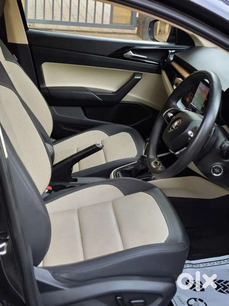 Skoda Slavia, 2025, Petrol