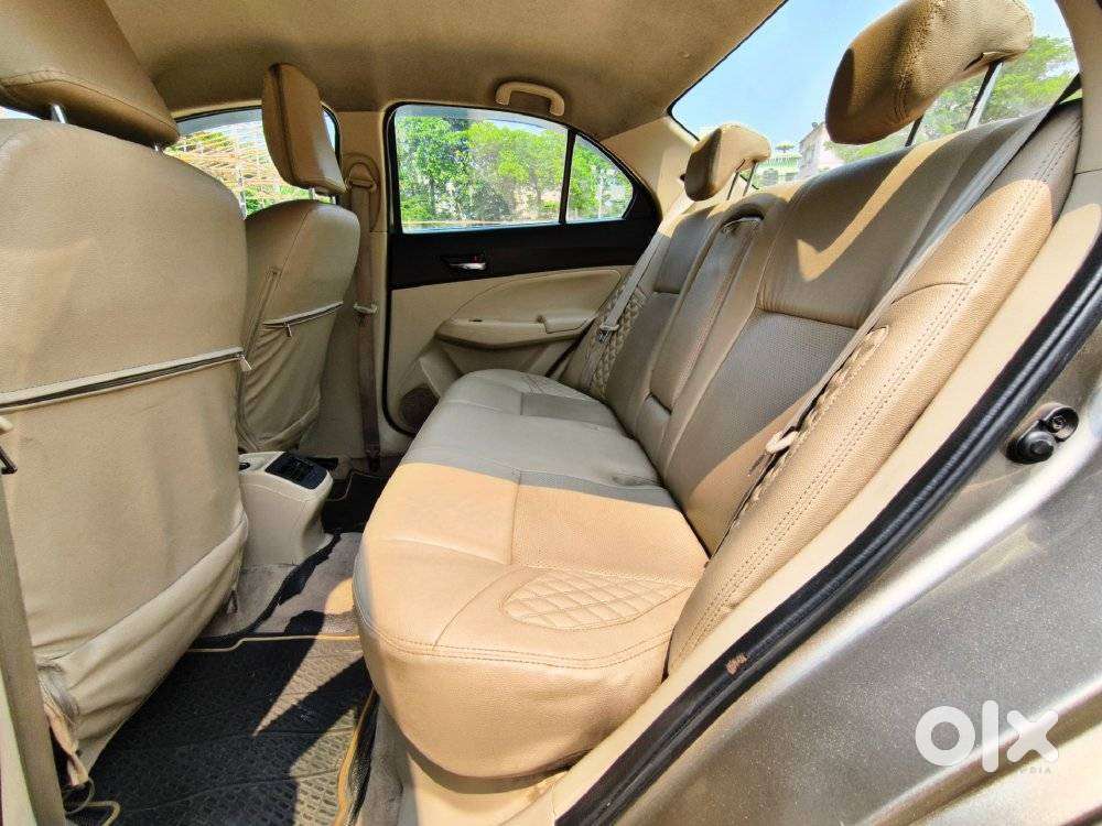 Maruti Suzuki Dzire 1.2 Vxi Amt, 2018, Petrol