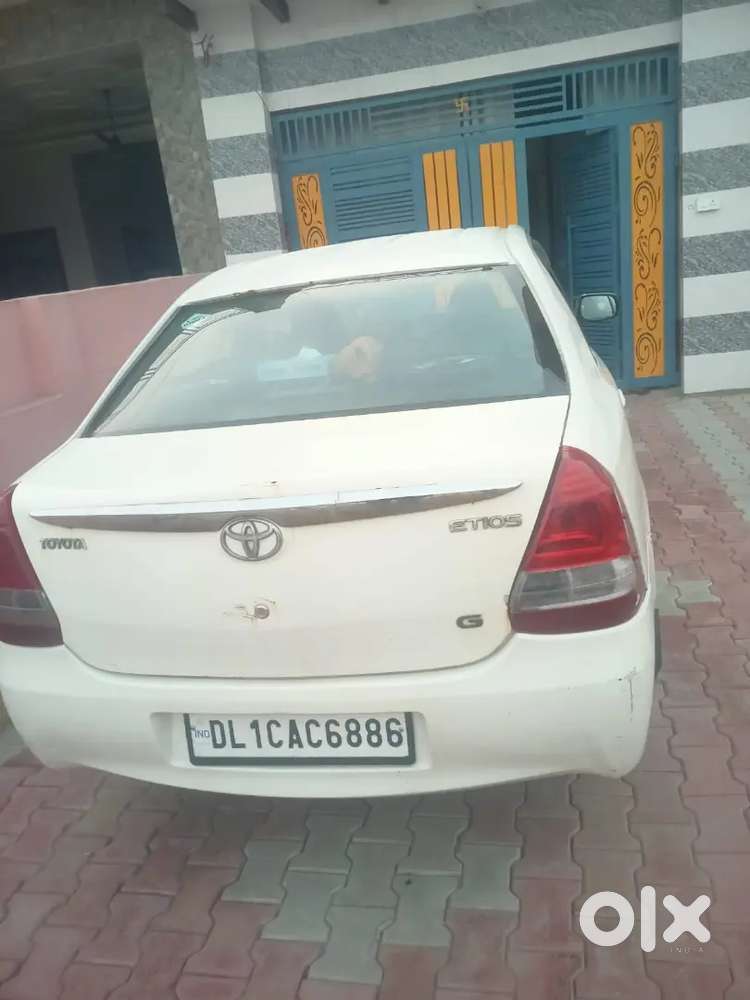 Toyota Etios 2012