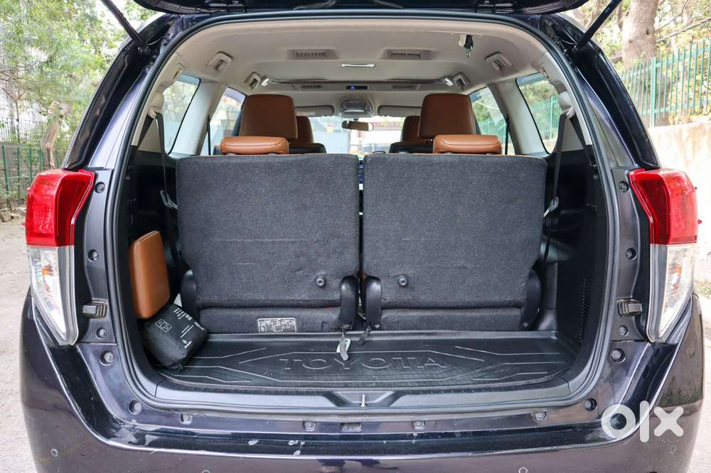 Toyota Innova Crysta Zx 2.4 Diesel 7 Seater, 2021, Diesel