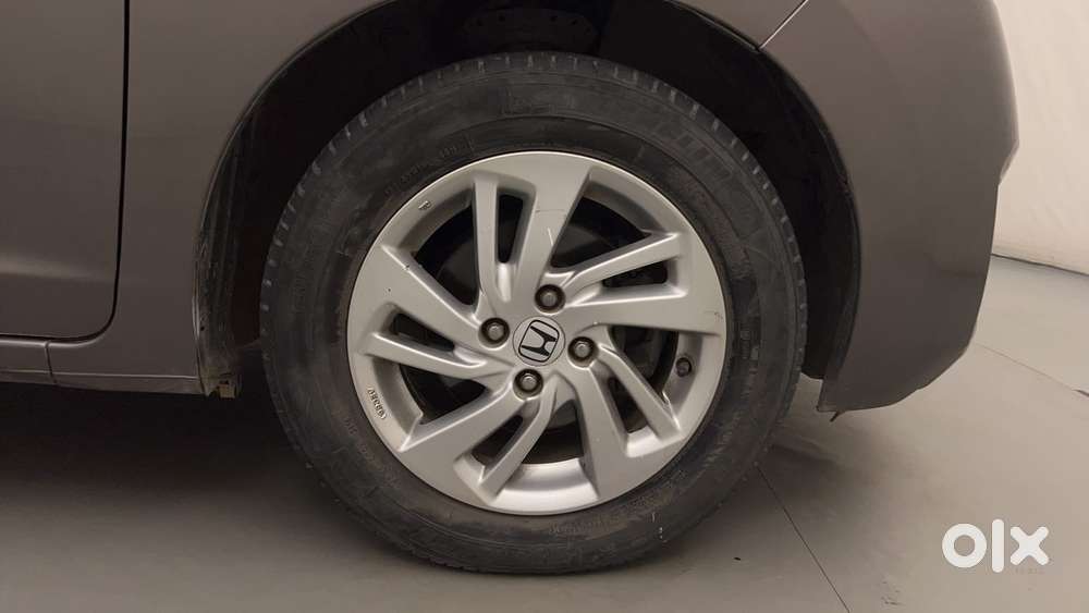 Honda Jazz [2020-2023] 1.2 V I-vtec Mt, 2015, Petrol