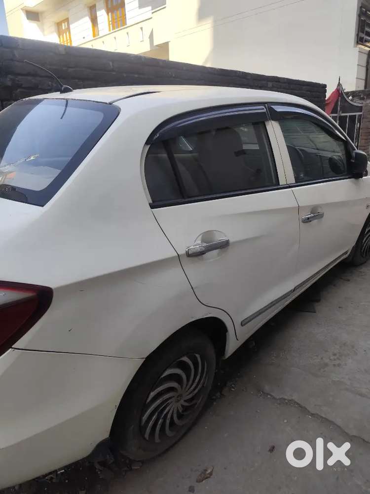 Honda Amaze 2017 Diesel 90000 Km Driven