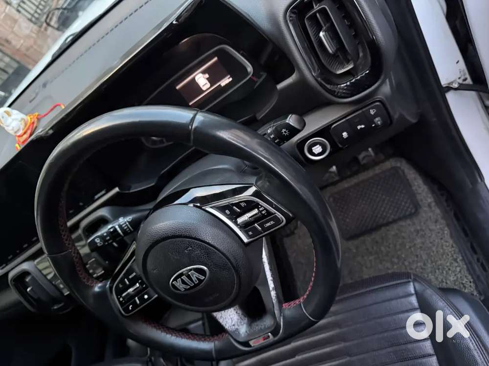 Kia Sonet 2020 Petrol Good Condition