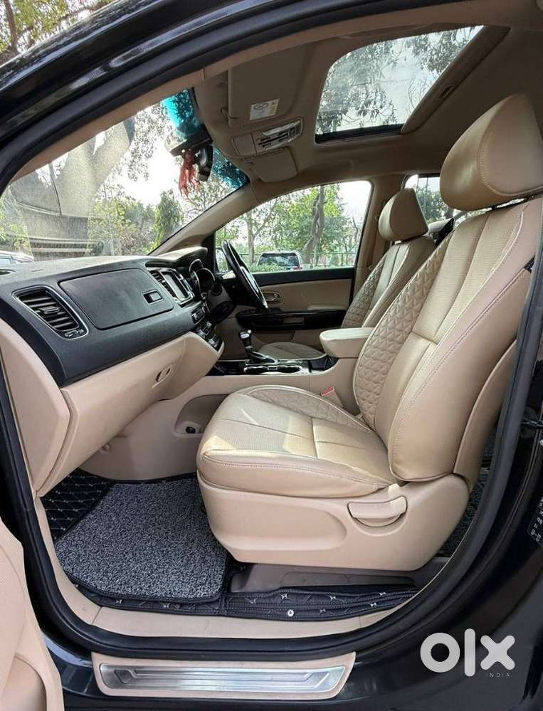 Kia Carnival Limousine Plus 7 Str, 2022, Diesel