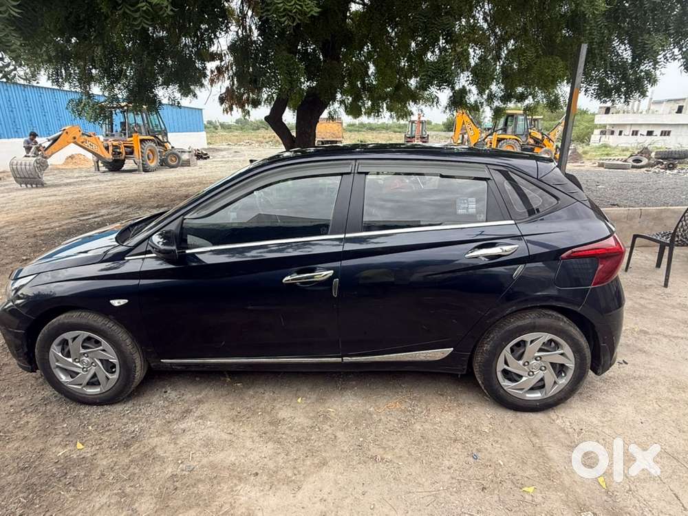 Hyundai New I20 2021 Petrol 105000 Km Driven