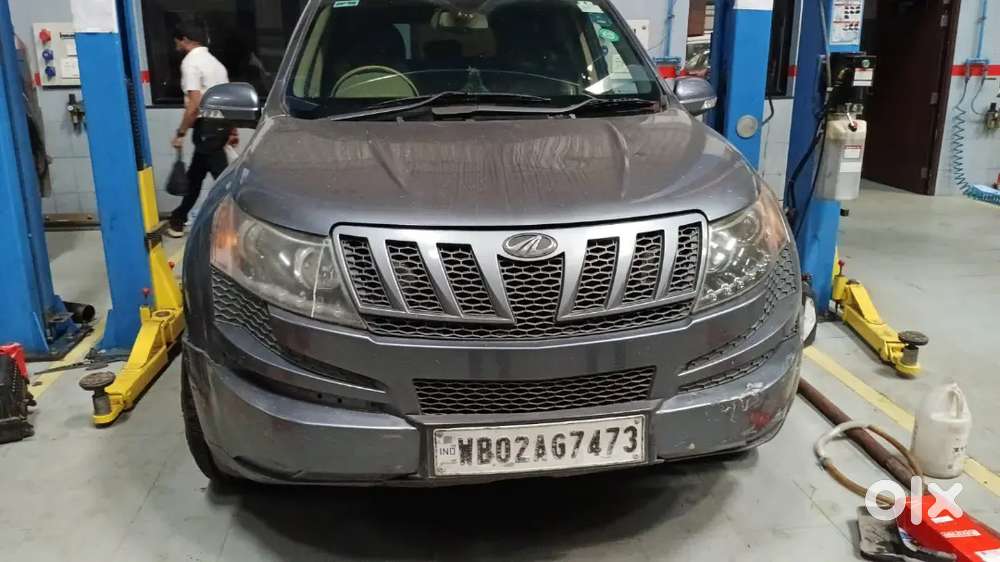 Xuv500 Diesel With Extra Fitted Screen Led Light Carrier  4 New Tyre