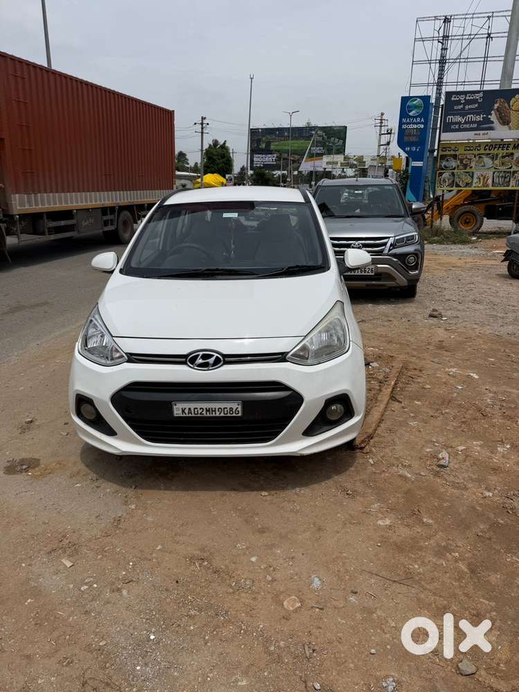 Hyundai Grand i10 Petrol 2013