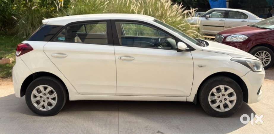 Hyundai I20 Magna 1.2 Mt, 2016, Petrol