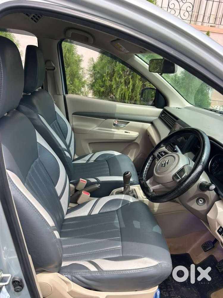 Maruti Suzuki Ertiga 1.5 Vxi Shvs, 2025, Petrol