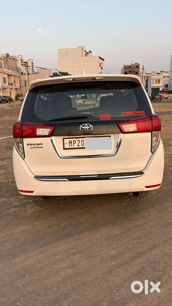 Toyota Innova Crysta 2.4 Gx Mt, 2023, Diesel