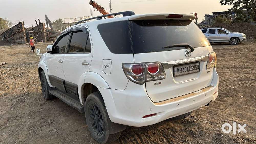 Toyota Fortuner 2011-2016 4x2 Manual, 2014, Diesel