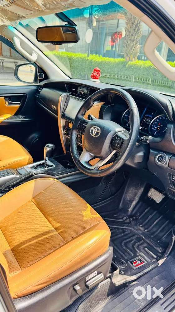Toyota Fortuner 4x2 At 2.8 Diesel, 2022, Diesel