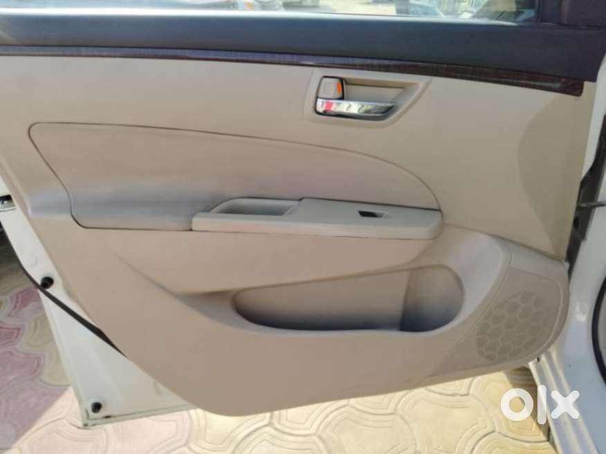 Maruti Suzuki Dzire 1.2 Vxi, 2014, Petrol