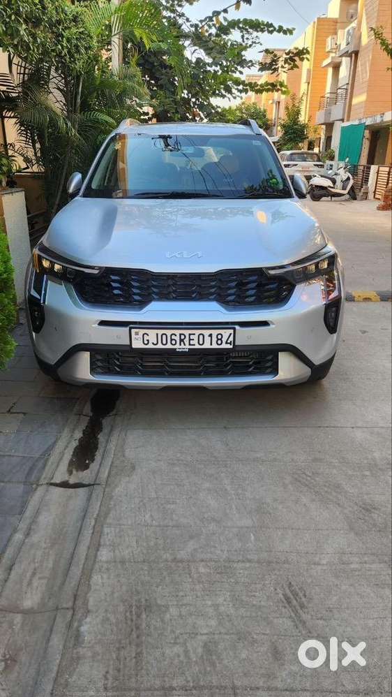 Kia Sonet 2025 Diesel 5600 Km Driven Silver Colour