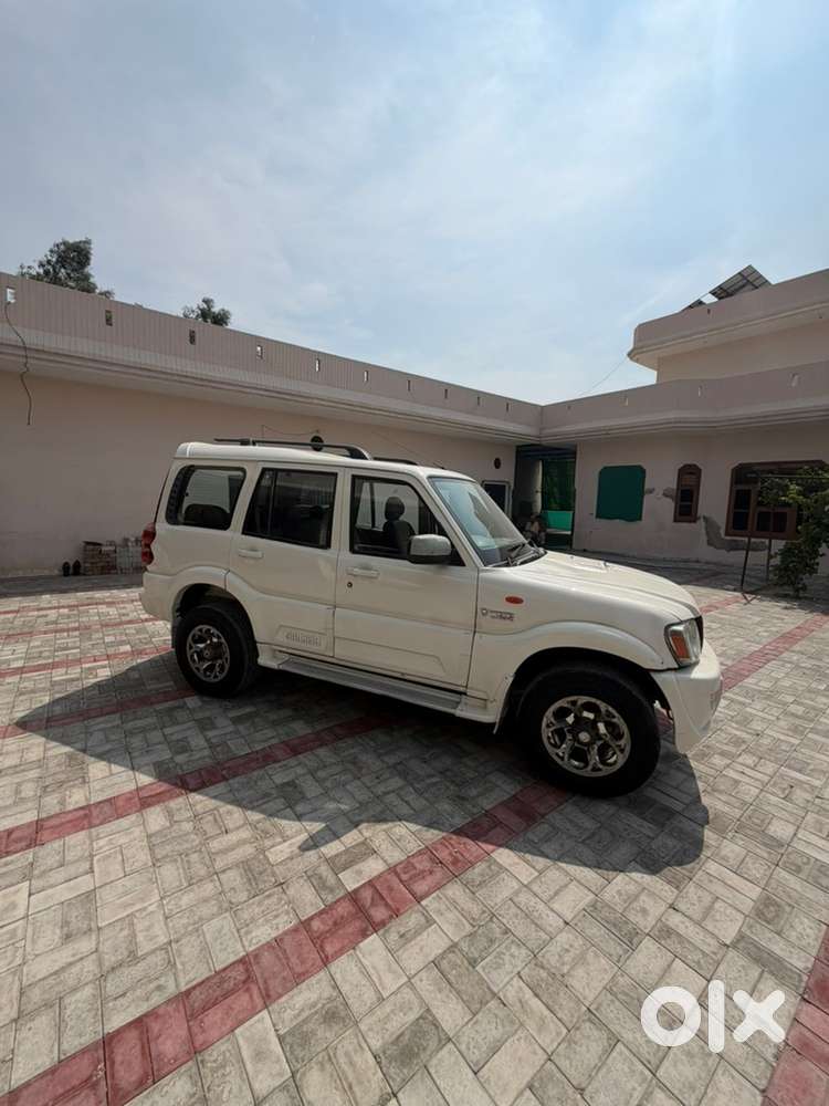 Mahindra Scorpio 2009 Diesel Manual