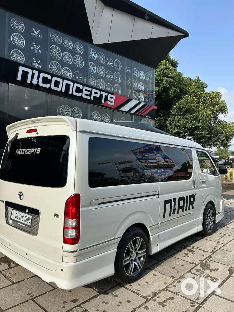 Toyota Hiace Ventury Petrol 2.7 2013