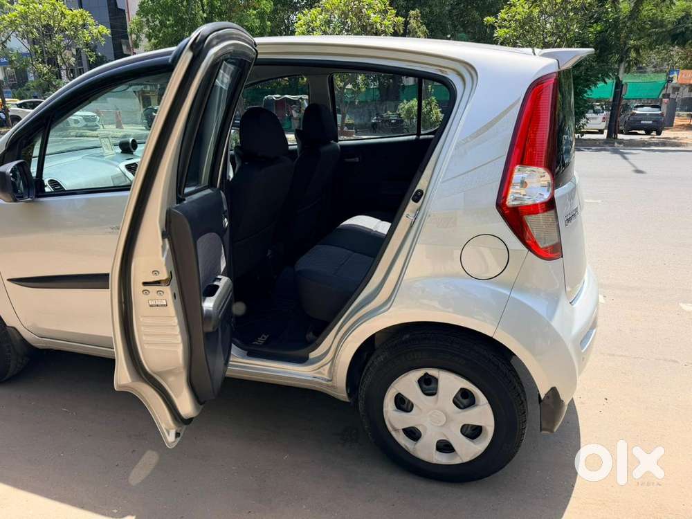 Maruti Suzuki Ritz Vxi, 2014, Petrol