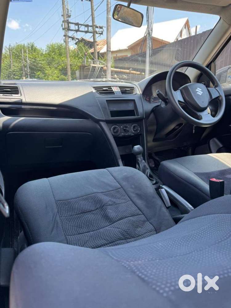 Maruti Suzuki Swift Lxi Optional-o, 2014, Petrol